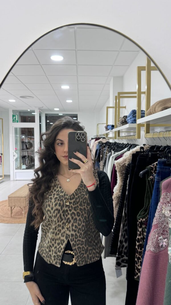 CHALECO ANIMAL PRINT