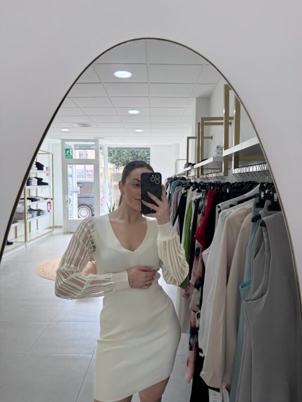 VESTIDO MANGAS